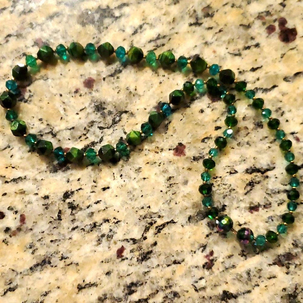 Handmade Green Crystal Beaded Necklace Continuous Loop No Clasp Strand